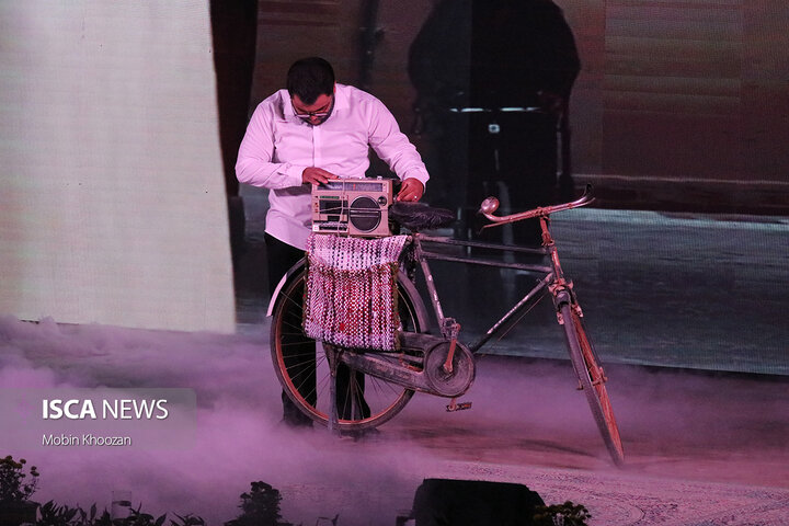 نخستین اجلاسیه ۴۳ شهید دانشجومعلم یزد در گام دوم انقلاب