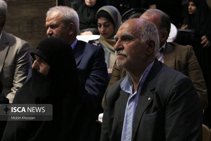 نخستین اجلاسیه ۴۳ شهید دانشجومعلم یزد در گام دوم انقلاب