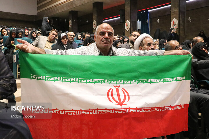 نخستین اجلاسیه ۴۳ شهید دانشجومعلم یزد در گام دوم انقلاب