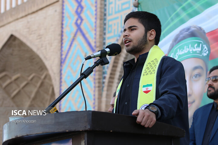 حماسه یوم‌الله ۱۳ آبان در یزد، تجلی وحدت دانش‌آموزان و اقشار مردم در مسیر انقلاب