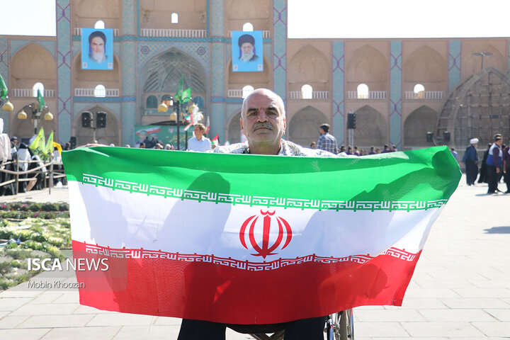 حماسه یوم‌الله ۱۳ آبان در یزد، تجلی وحدت دانش‌آموزان و اقشار مردم در مسیر انقلاب