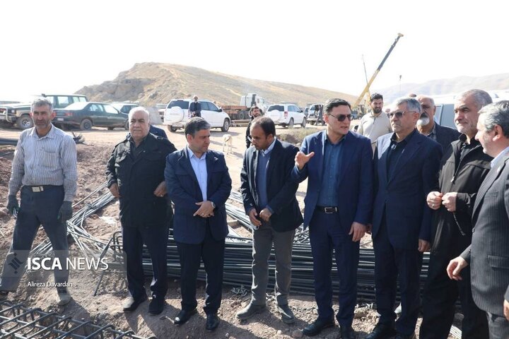 بازدید معاون وزیر راه و شهرسازی  از پروژه راه‌آهن اردبیل