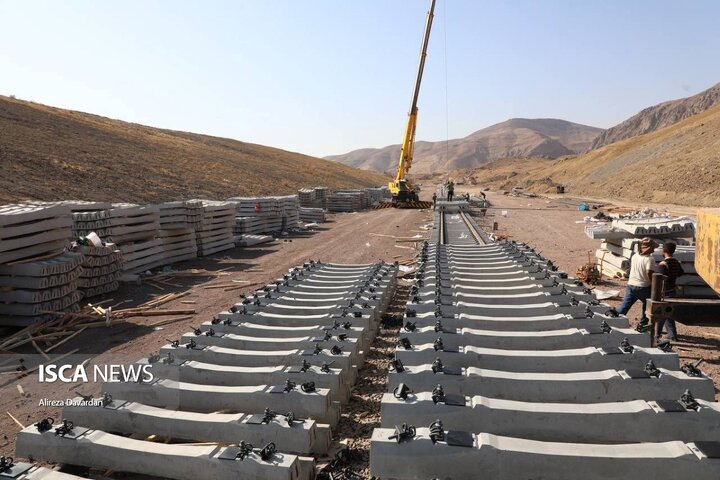 بازدید معاون وزیر راه و شهرسازی  از پروژه راه‌آهن اردبیل