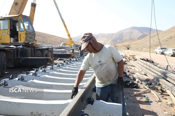بازدید معاون وزیر راه و شهرسازی  از پروژه راه‌آهن اردبیل