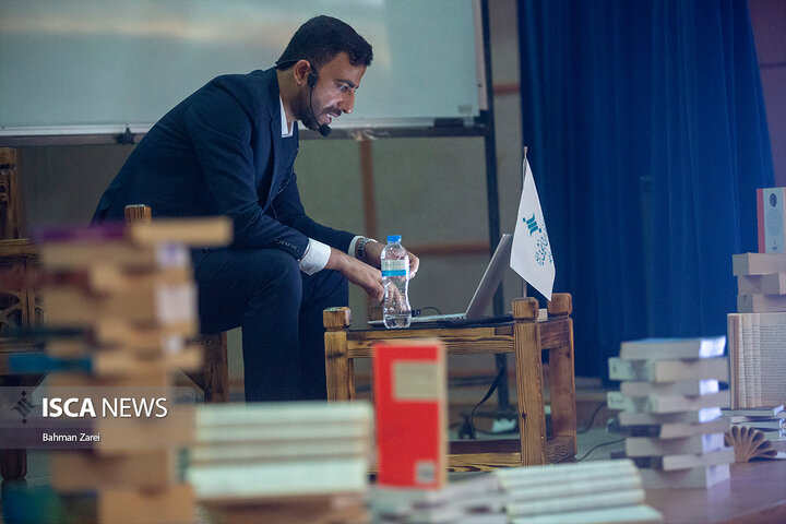 روز نخست کارگاه "از ذهن تا مدیا"