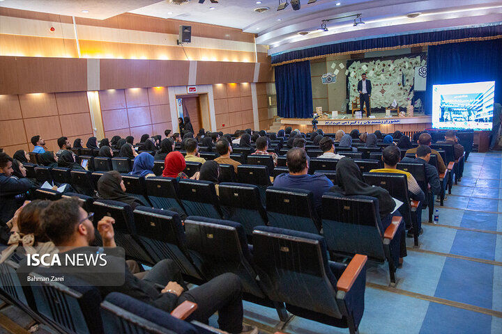 روز نخست کارگاه "از ذهن تا مدیا"