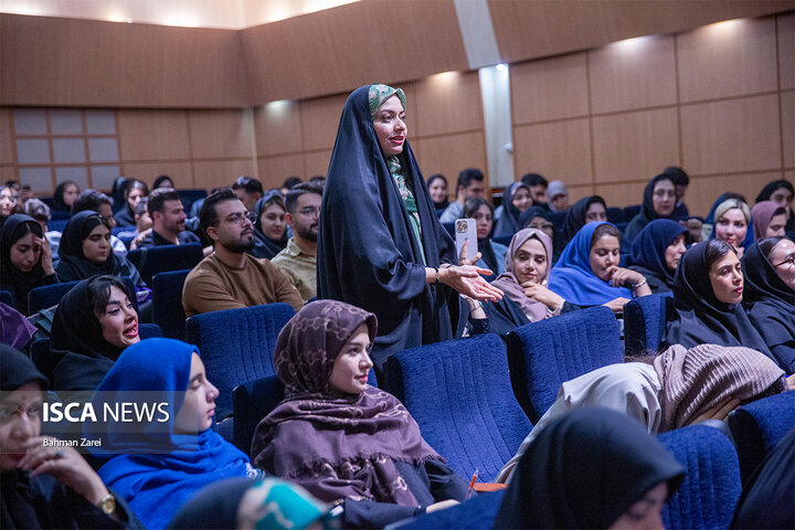 روز نخست کارگاه "از ذهن تا مدیا"