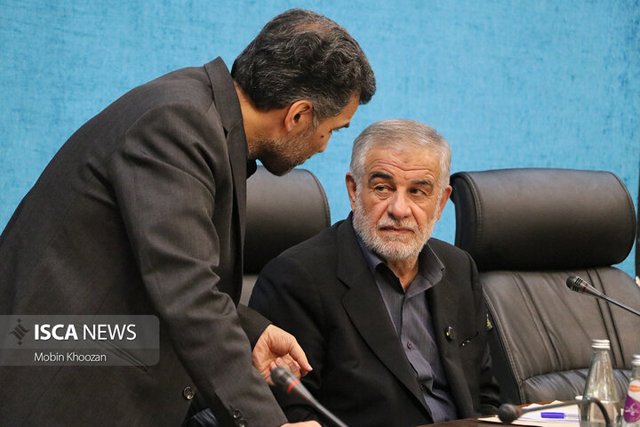 شورای آموزش و پرورش استان یزد با حضور وزیر