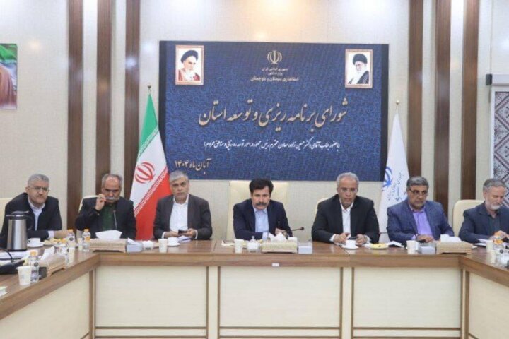 تمرکزگرایی و قوانین ناعادلانه، سد راه توسعه متوازن است