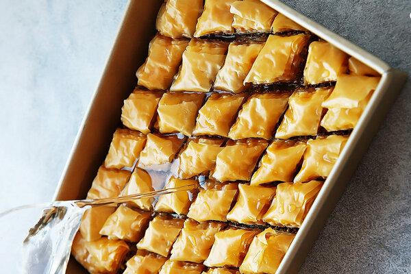 آموزش شیرینی پزی / طرز تهیه باقلوا در منزل به سبک بازاری