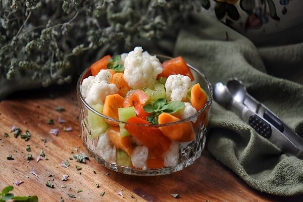 آموزش آشپزی / طرز تهیه گل کلم شور خانگی