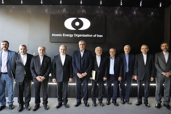 دیدار عراقچی با مدیران ارشد صنعت هسته‌ای + عکس