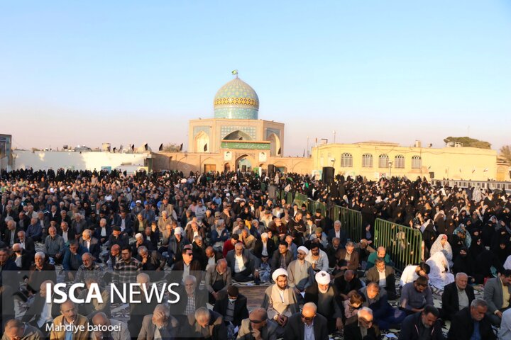 نماز طلب باران در قزوین با حضور پرشور مردم برگزار شد
