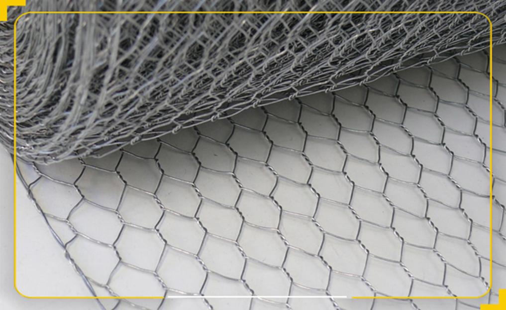 خرید توری مرغی، تیرچه بتنی و فنس؛ مقایسه و راهنمای انتخاب هوشمندانه