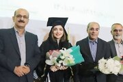 واکنش مدیرکل روابط عمومی دانشگاه آزاد به ویدئوی بهنوش طباطبایی/ فیلم مربوط به جشن فارغ‌التحصیلی است، نه جلسه دفاع
