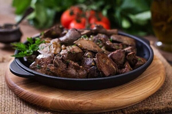 مصرف جگر مرغ برای سالمندان مضر است؟ مصرف جگر مرغ برای سالمندان مضر است؟