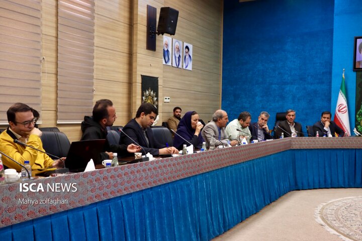 نشست هم‌اندیشی اعضای ستاد انتخابات استان یزد با اصحاب رسانه