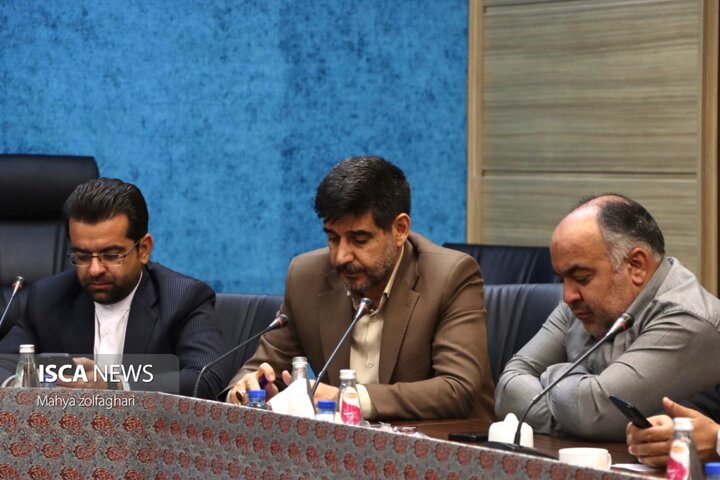 نشست هم‌اندیشی اعضای ستاد انتخابات استان یزد با اصحاب رسانه