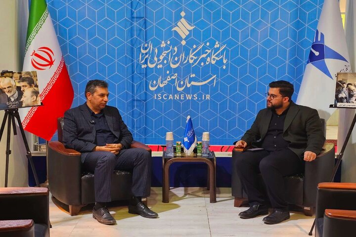 قانون تسهیل صدور مجوزهای کسب‌وکار نیازمند بازنگری جدی است/ سردفتری و وکالت مشاغل تجاری نیستند