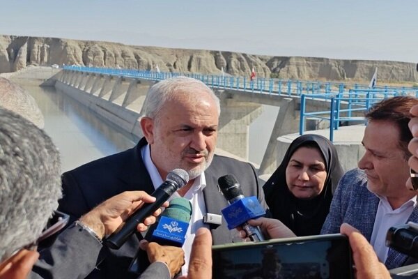 بهره‌برداری از سد انحرافی نجف‌آباد جیرفت با حضور وزیر نیرو