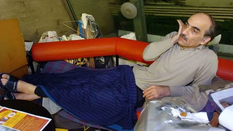 مهران کریمی ناصری و زندگی مرموزی که الهام‌بخش استیون اسپیلبرگ شد