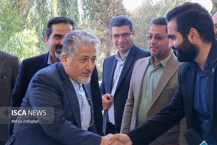 بازدید یک‌روزه بیژن رنجبر، رئیس دانشگاه آزاد اسلامی، از واحد یزد