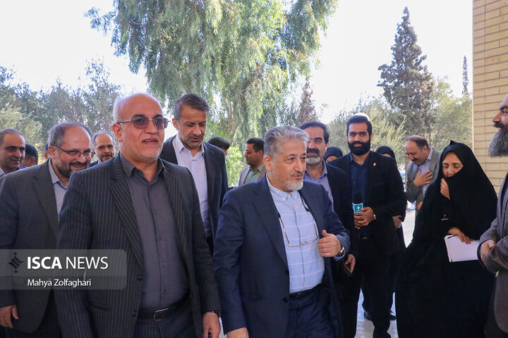 بازدید یک‌روزه بیژن رنجبر، رئیس دانشگاه آزاد اسلامی، از واحد یزد