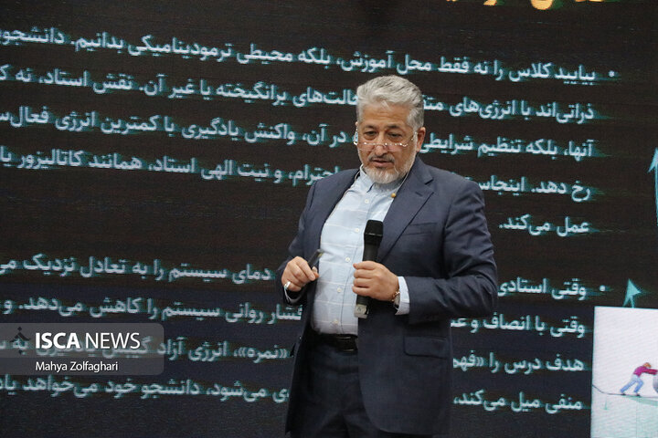 بازدید یک‌روزه بیژن رنجبر، رئیس دانشگاه آزاد اسلامی، از واحد یزد