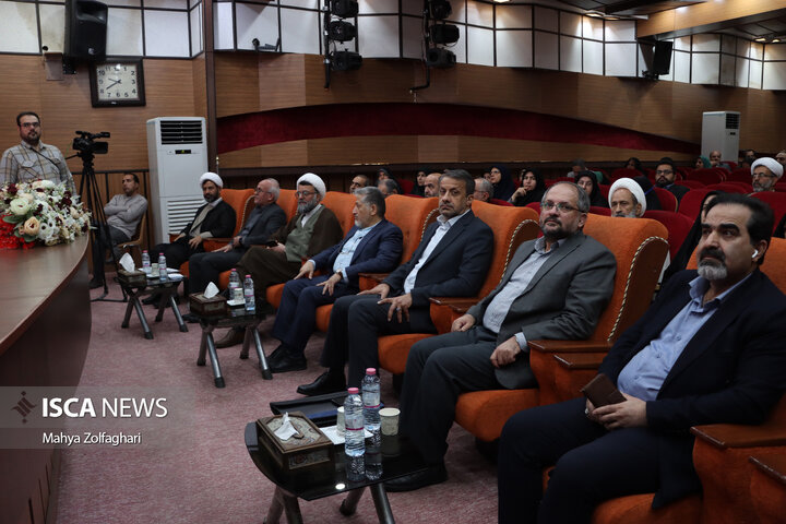 بازدید یک‌روزه بیژن رنجبر، رئیس دانشگاه آزاد اسلامی، از واحد یزد