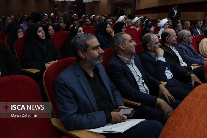 بازدید یک‌روزه بیژن رنجبر، رئیس دانشگاه آزاد اسلامی، از واحد یزد