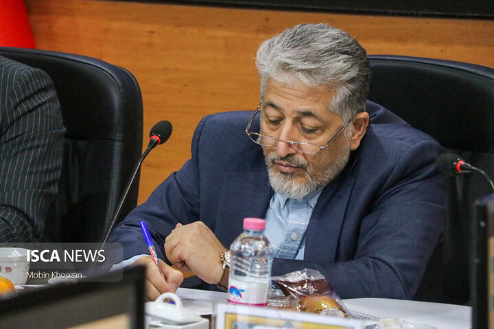 یکصد و هشتمین جلسه شورای دانشگاه آزاد اسلامی استان یزد به ریاست بیژن رنجبر