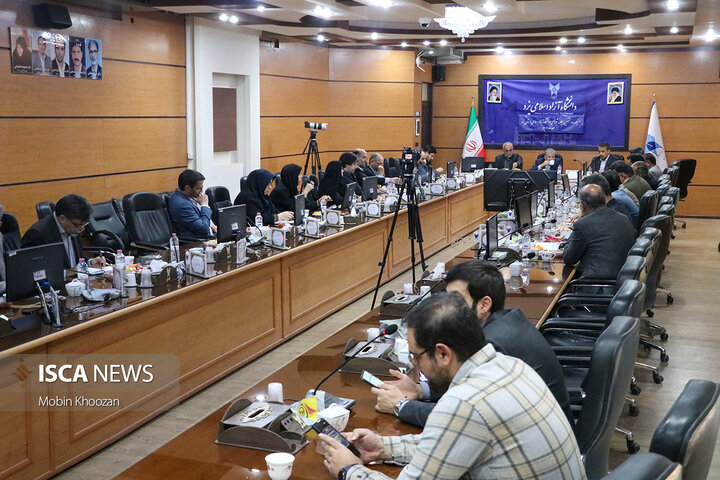 یکصد و هشتمین جلسه شورای دانشگاه آزاد اسلامی استان یزد به ریاست بیژن رنجبر