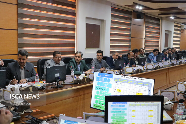 یکصد و هشتمین جلسه شورای دانشگاه آزاد اسلامی استان یزد به ریاست بیژن رنجبر