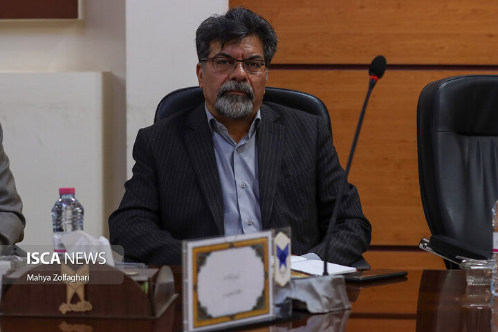 یکصد و هشتمین جلسه شورای دانشگاه آزاد اسلامی استان یزد به ریاست بیژن رنجبر