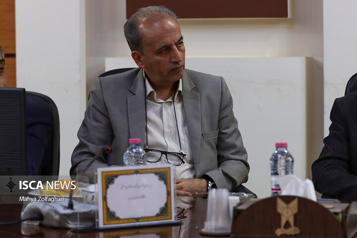 یکصد و هشتمین جلسه شورای دانشگاه آزاد اسلامی استان یزد به ریاست بیژن رنجبر