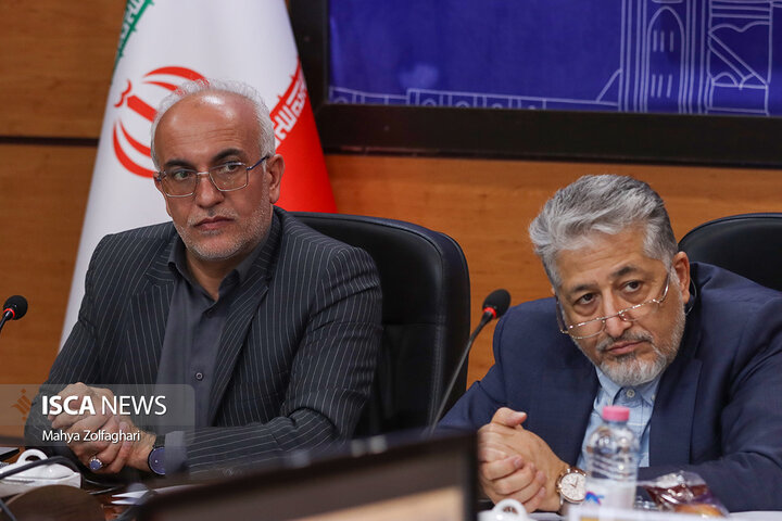 یکصد و هشتمین جلسه شورای دانشگاه آزاد اسلامی استان یزد به ریاست بیژن رنجبر