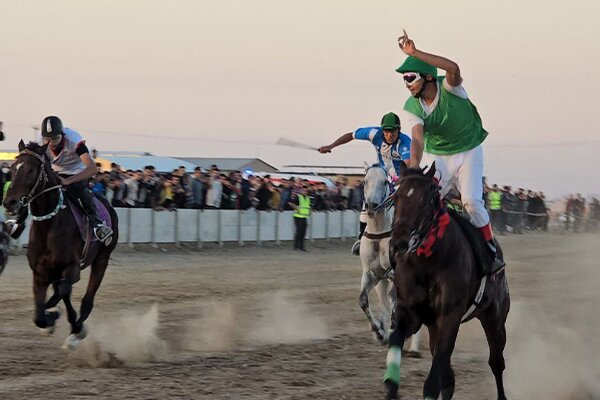 برگزاری مسابقات کورس سوارکاری پاییزه در گناباد