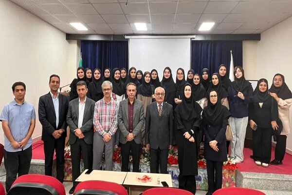 بررسی نقش شبکه‌های اجتماعی در تقویت فرهنگ کتاب‌خوانی