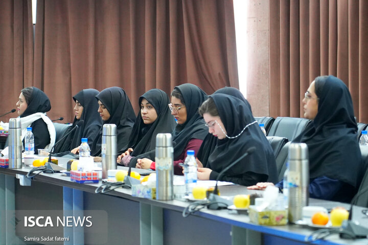 سالگرد نشریات