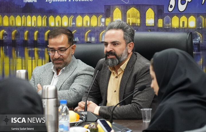 سالگرد نشریات