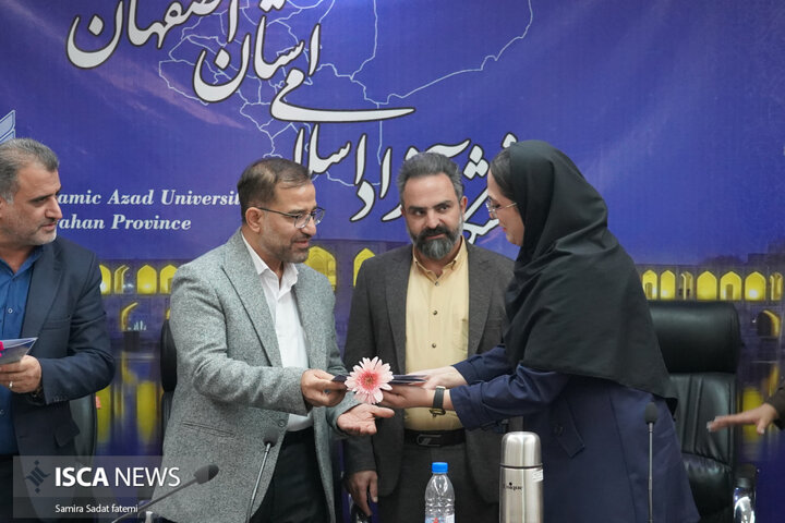 سالگرد نشریات