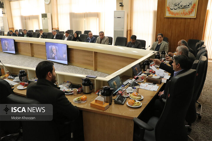 شورای هماهنگی بانک‌های استان یزد با حضور نمایندگان مردم استان یزد