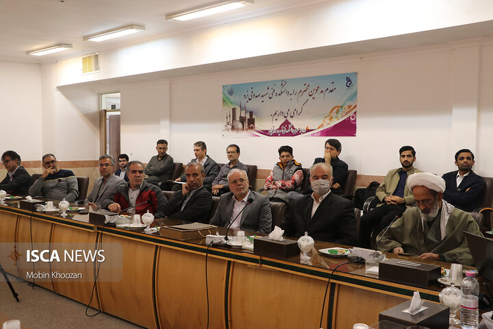 بازدید نماینده یزد از دانشگاه ملّی مهارت استان با حضور هیئت رئیسه دانشگاه