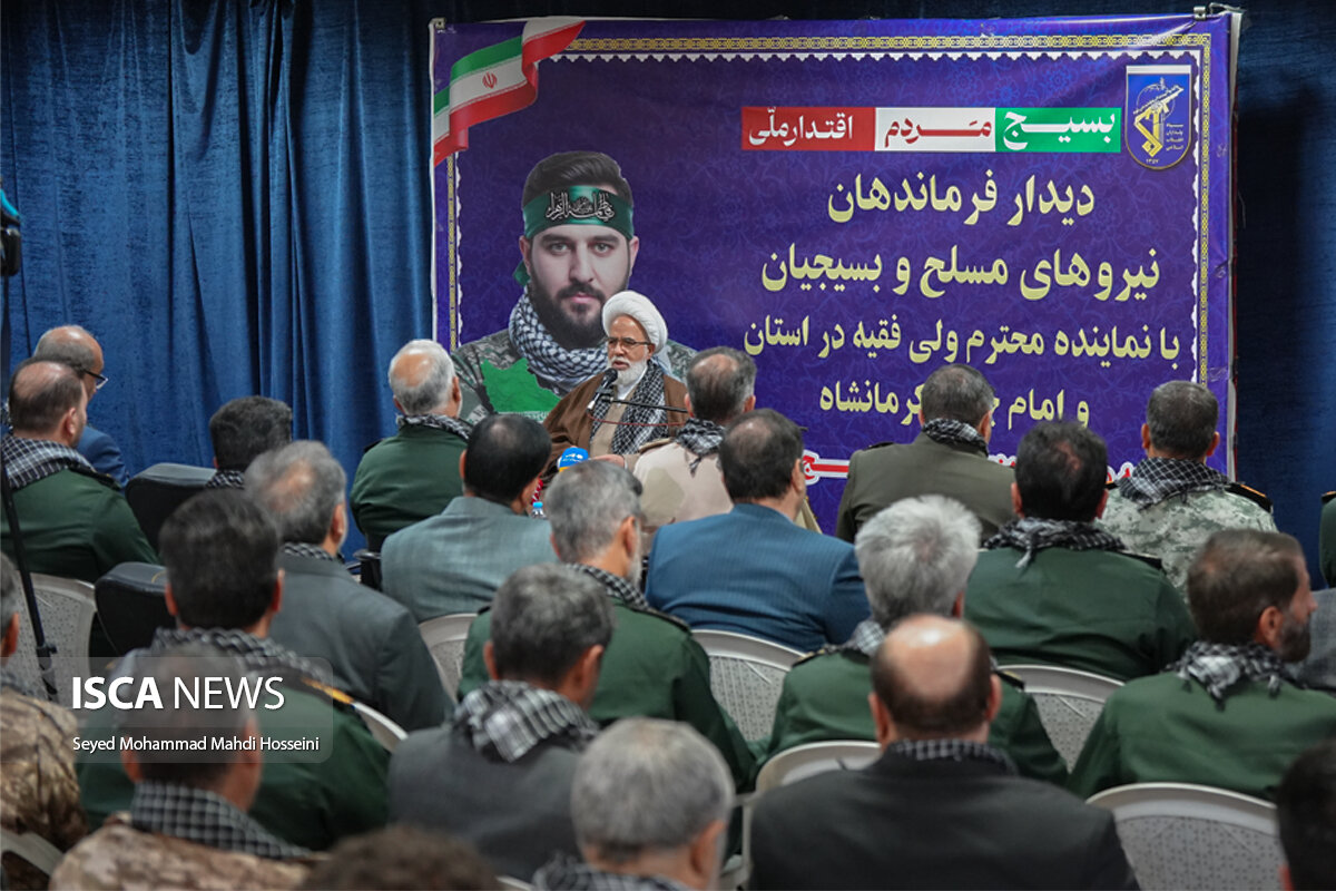 انقلاب اسلامی نسخه صدر اسلام را با تفکر بسیج احیا کرد