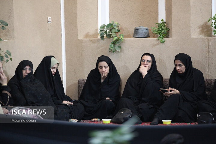 مراسم روضه‌خوانی حضرت زهرا (س) در خانه تشکل‌های مردم نهاد یزد