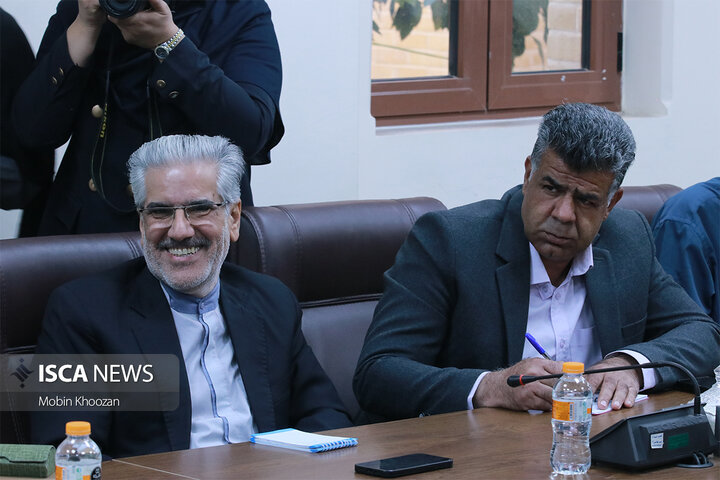 نشست خبری با رئیس پارک علم و فناوری یزد