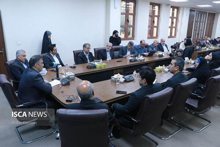 نشست خبری با رئیس پارک علم و فناوری یزد