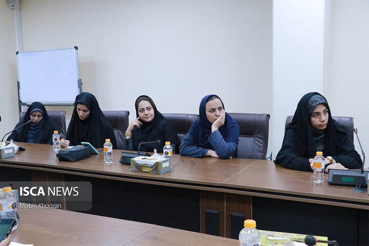 نشست خبری با رئیس پارک علم و فناوری یزد