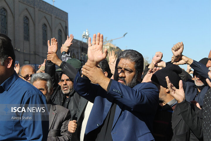 تشییع شهدای گمنام استان یزد با حضور مردم