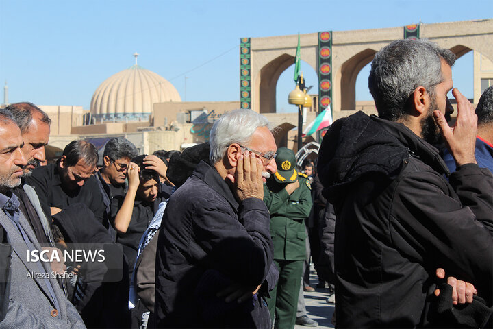 تشییع شهدای گمنام استان یزد با حضور مردم